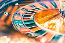 Koleksi permainan slot video seperti Aviator dan Sweet Bonanza